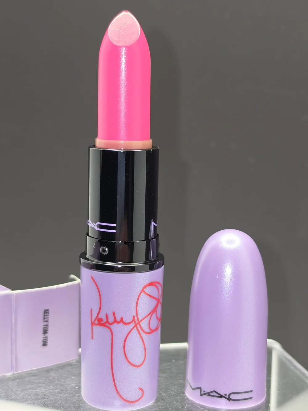 LIMITED EDITION MAC × OSBOURNE COLLECTION LIPSTICK- 